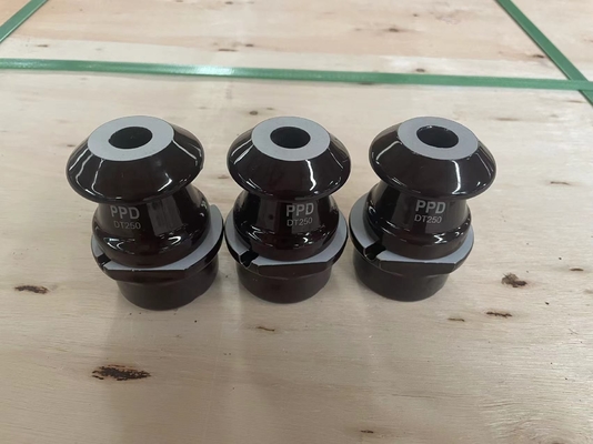 มาตรฐาน DIN 1kV 250A หม้อแปลงพอร์ซเลนบูช CD70MM OEM