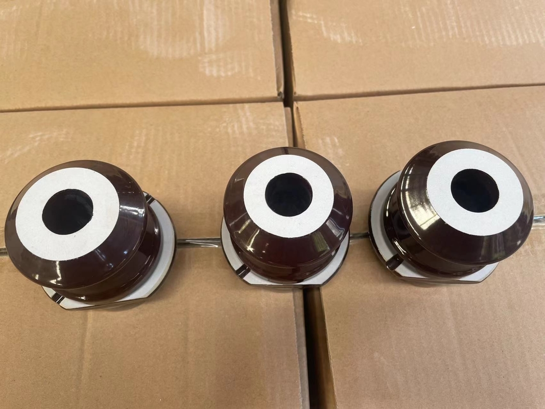 Brown Glazed DT1-630 Transformer ฉนวนบุชพอร์ซเลน Oem Available