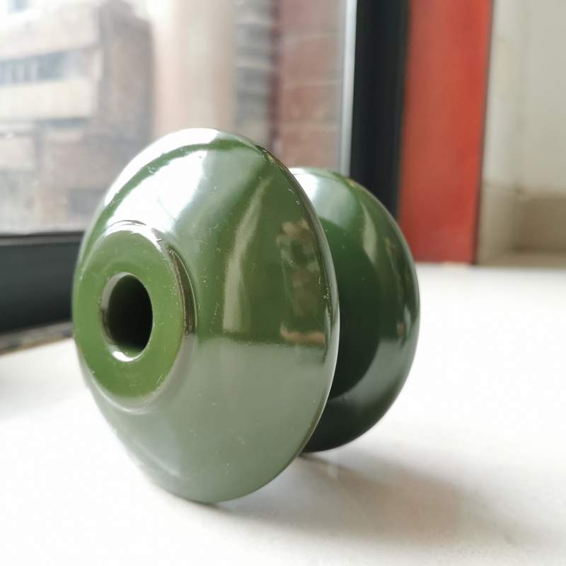 IEC Standard OEM 1.5KV Porcelain Spool Insulators