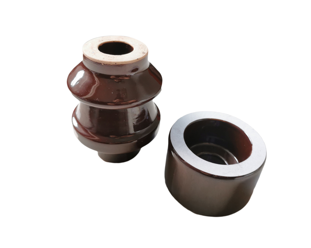 พอร์ซเลน OEM ดึงบูชตะกั่วสำหรับหม้อแปลงไฟฟ้าระบบจำหน่าย