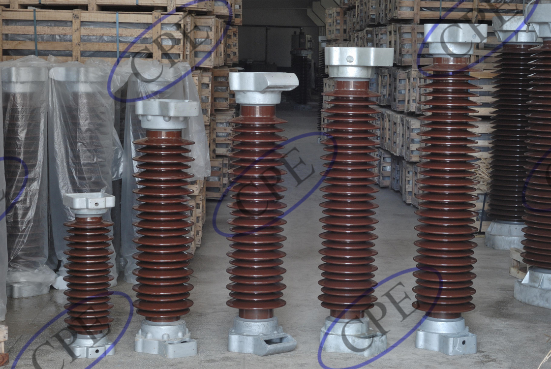 IEC 35KV พอร์ซเลน C-120 ฉนวนป้องกันฟ้าผ่าสำหรับสายการจำหน่าย Distribution