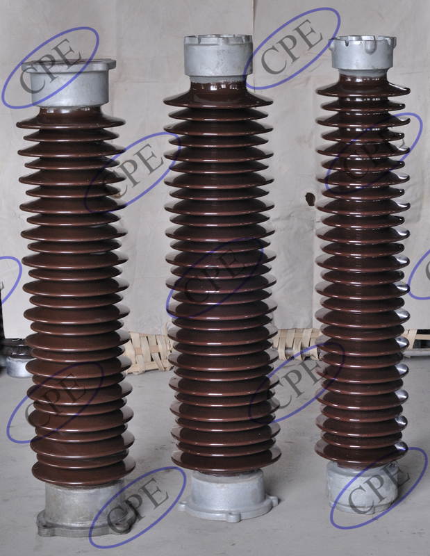 ตัวเก็บประจุเซรามิกบูช C4 1050 ฉนวนสายไฟพอร์ซเลนสำหรับเครื่องปฏิกรณ์แบบแห้ง