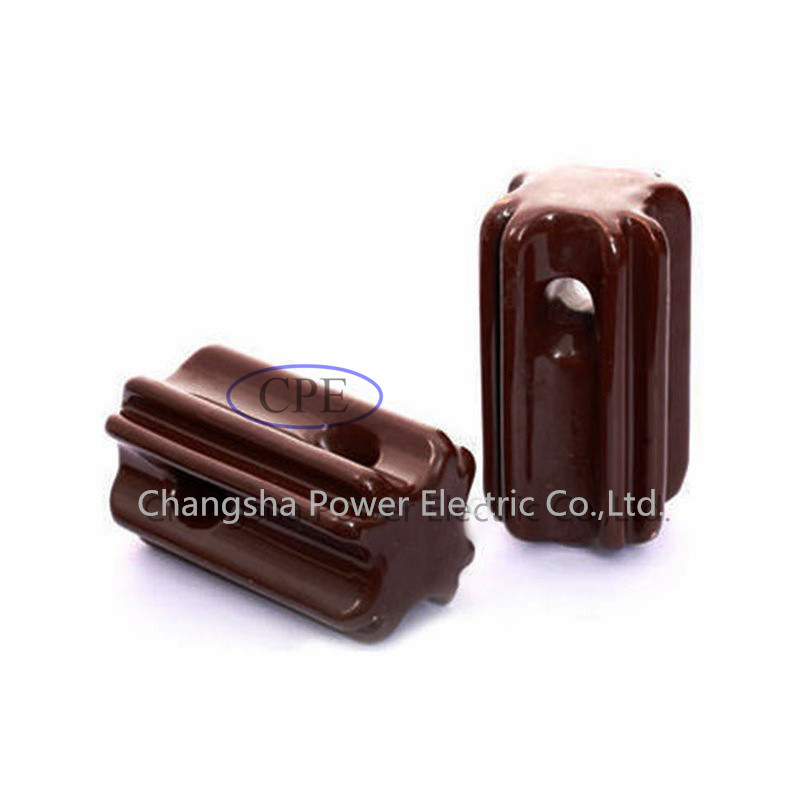 Clean Strain Insulators 89KN ANSI 54-4 Porcelain Strain Insulators สีน้ำตาลหรือสีเทา