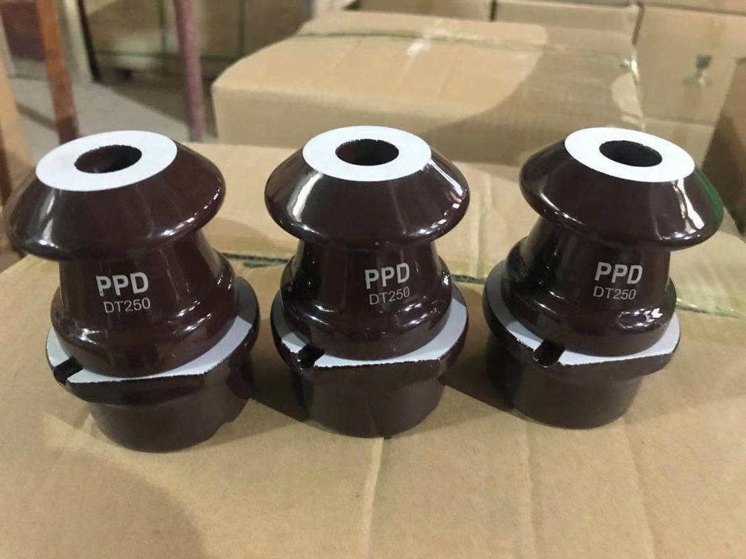 สีน้ำตาล / สีขาว 1kV 250A Porcelain Transformer Bushing