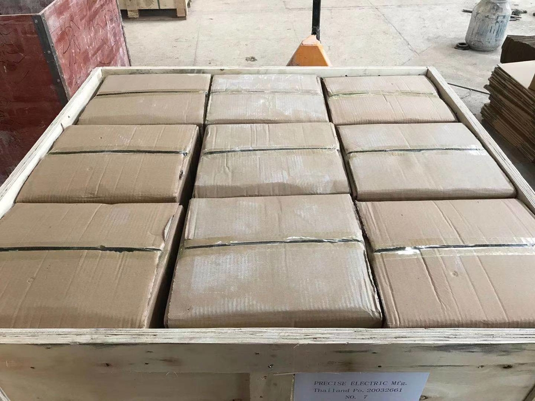 สีน้ำตาล / สีขาว 1kV 250A Porcelain Transformer Bushing