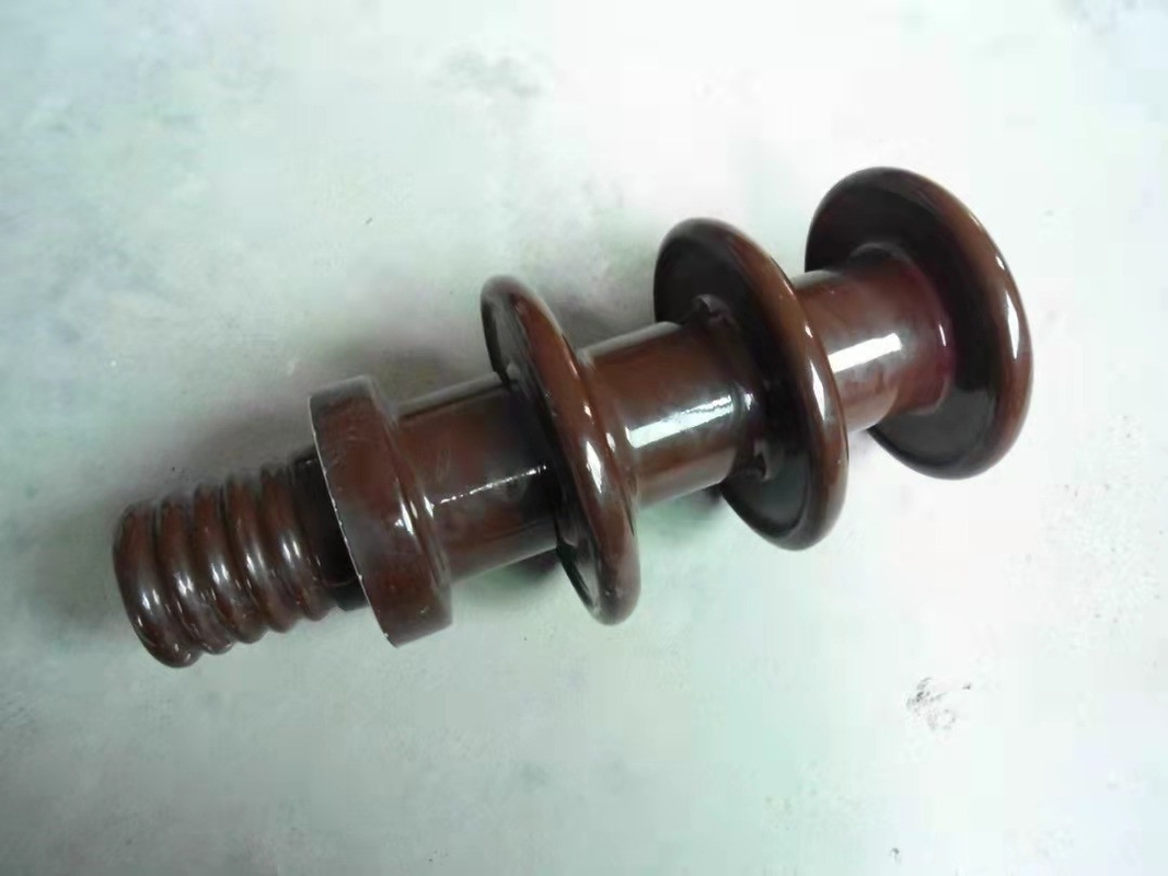 DIN42531 บูชพอร์ซเลนสีน้ำตาลในหม้อแปลง 20NF250